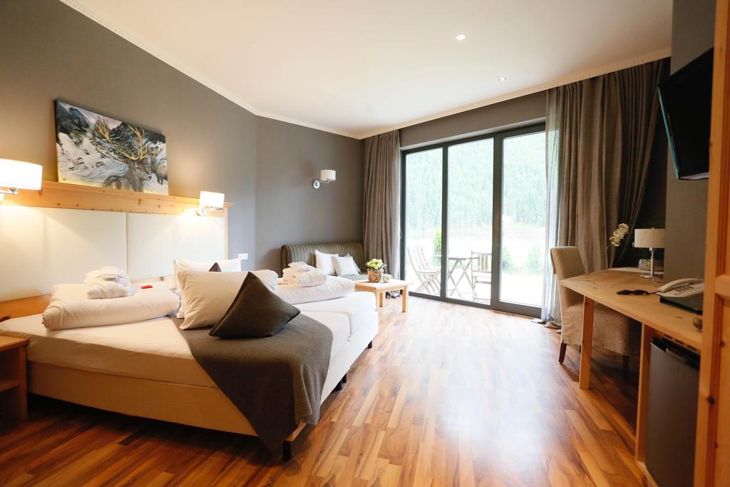 Hotel Gipfelherz Ішгль Екстер'єр фото